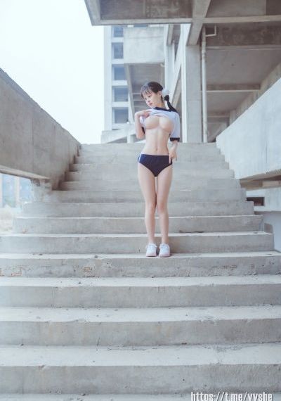诱人的老师电影在线