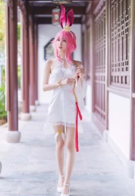 与爱同居